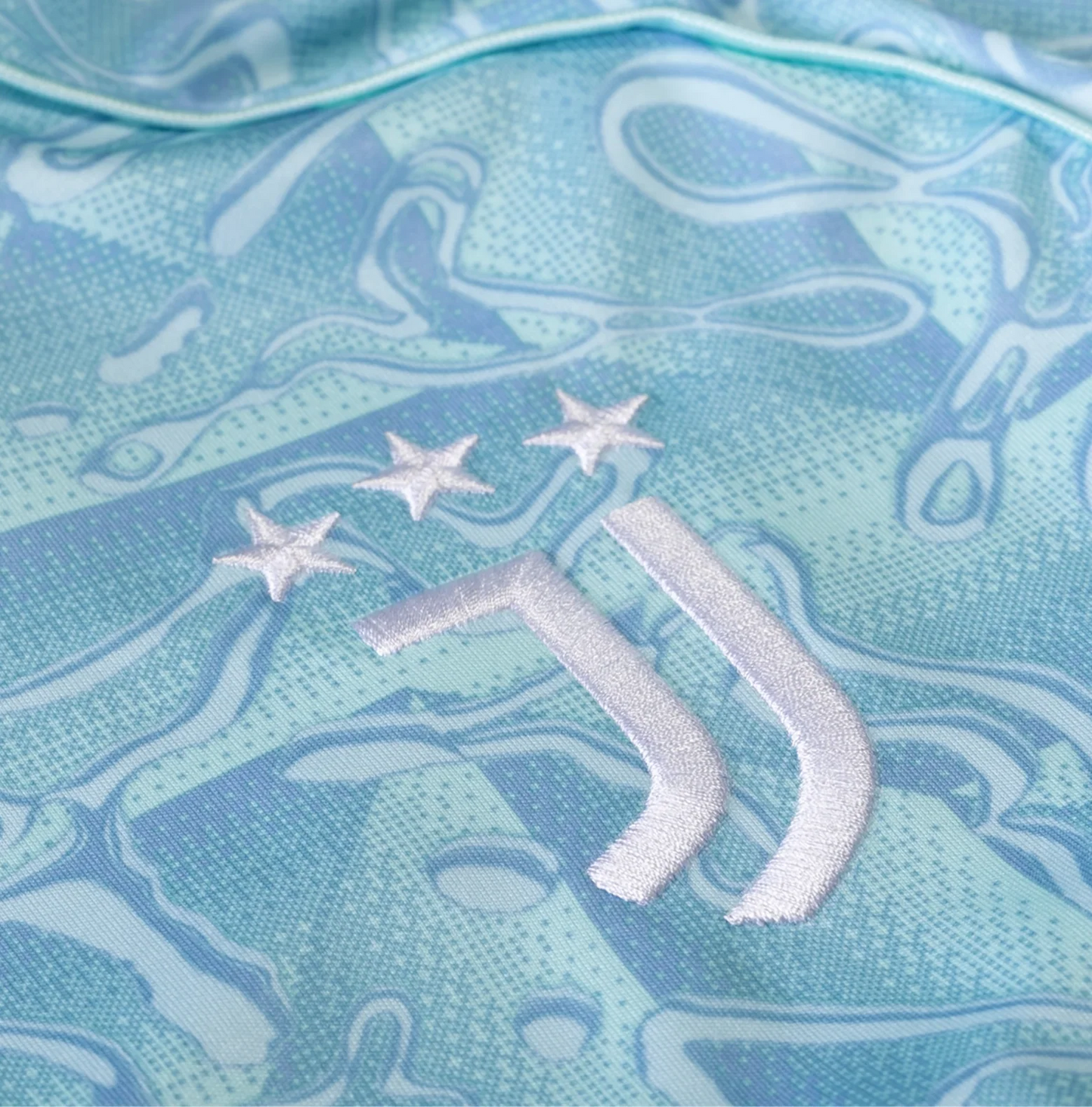 Juventus Away 25/26 Shirt