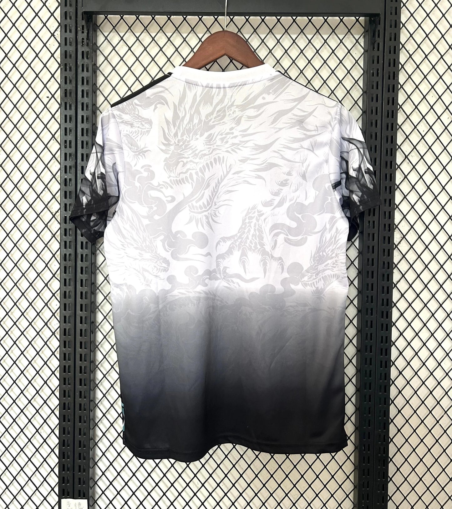 Real Madrid "Legendary" special kit